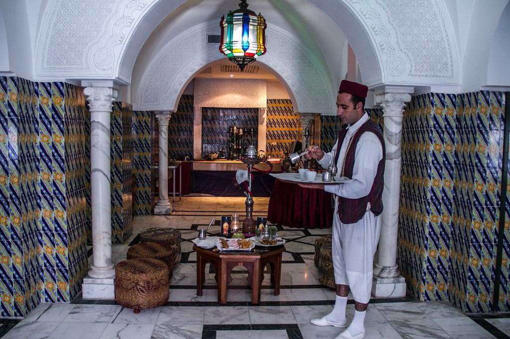 Amir Palace Monastir Luaran gambar